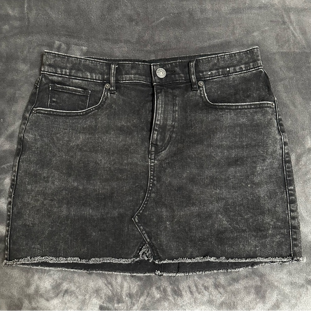 Express Black Denim Straight Mini Mid Rise Skirt